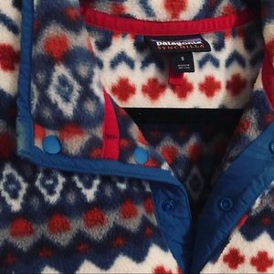 patterned patagonia pullover men’s size small